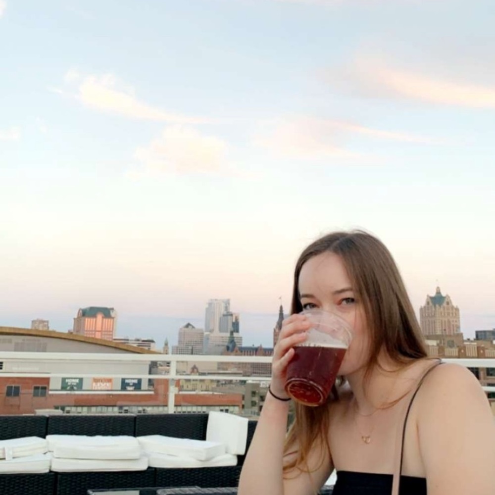 Meet your Posher, Madeleine